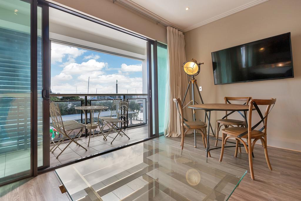 Cbd Viaduct Harbour Resort Auckland Esterno foto
